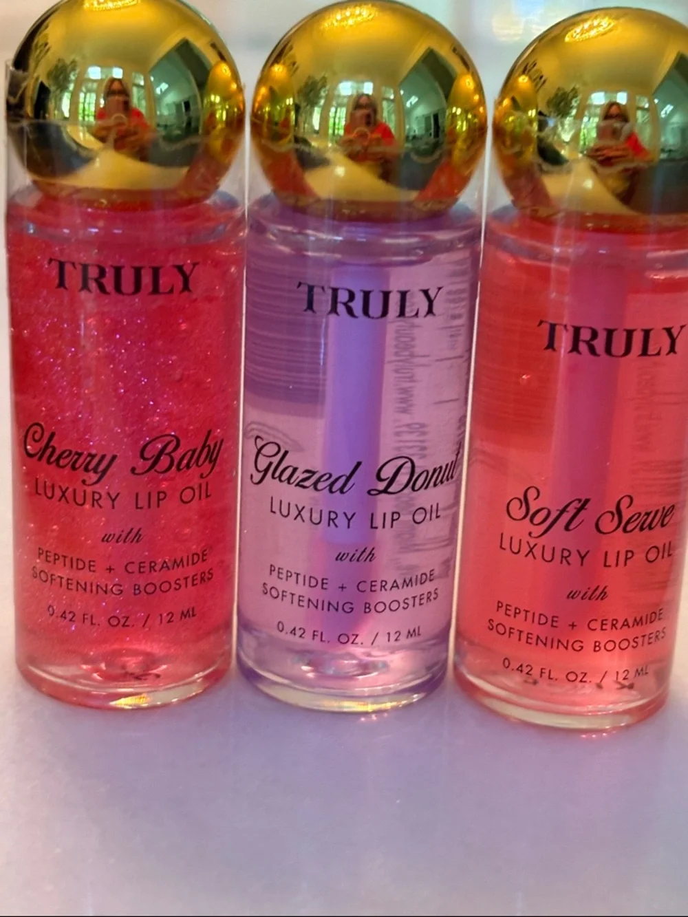 Truly Lip Oil. Glazed Donut, Cherry Baby & Soft Serve Luxury Lip Oils Lot of 3!